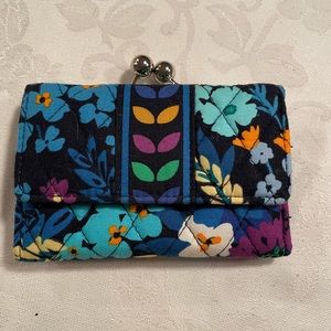 Vera Bradley Small Kisslock Wallet in RETIRED Midnight Blues pattern